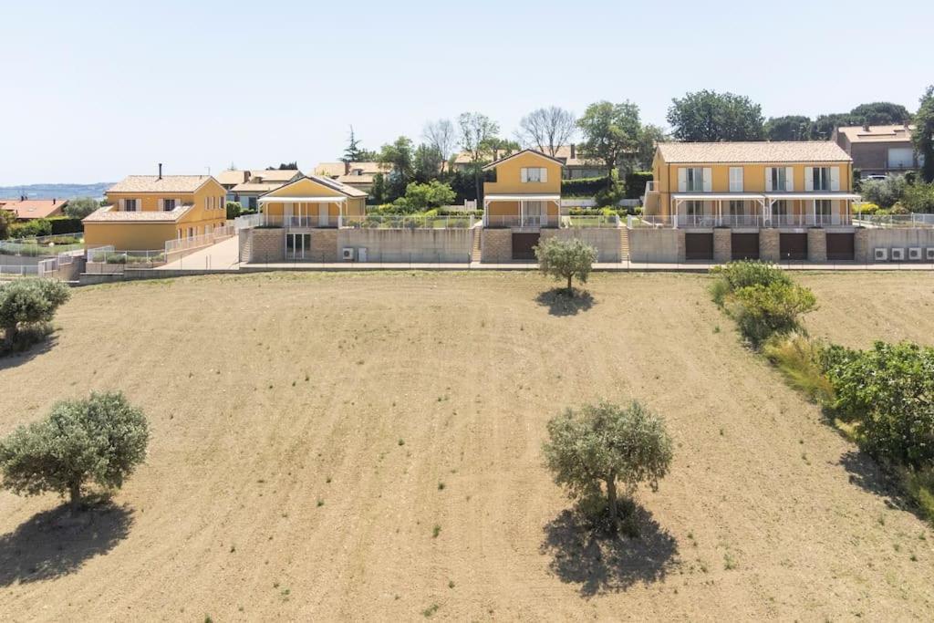Sul Calar Del Sole Al Conero Apartment Recanati Exterior photo