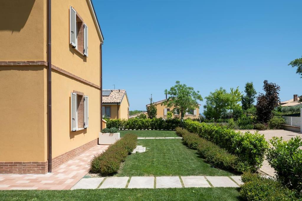 Sul Calar Del Sole Al Conero Apartment Recanati Exterior photo