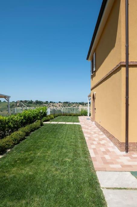 Sul Calar Del Sole Al Conero Apartment Recanati Exterior photo